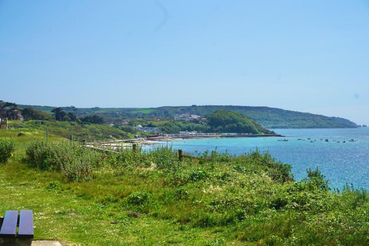 Chine Cottage Self-Catering Coastal Bungalow In Rural West Wight فريشووتر المظهر الخارجي الصورة